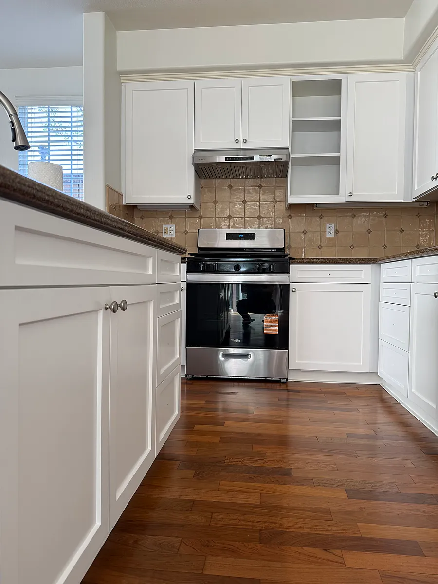 Building Photo - 53 Arborwood