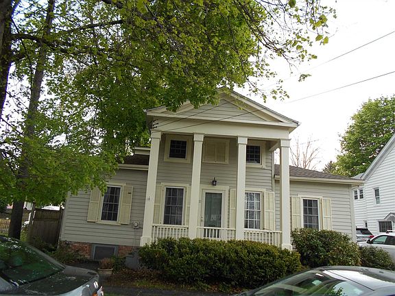 3rd image of 18 Main St