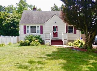 38 Livingston St, Wethersfield, CT 06109