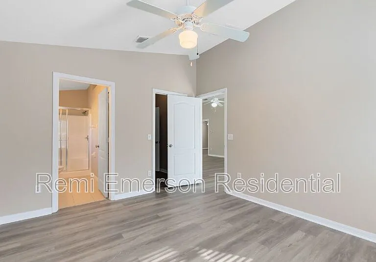 139 Ridgebrook Ct — Photo 14
