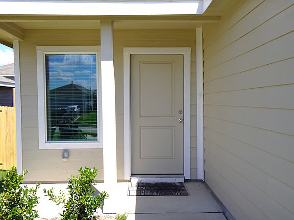 4th image of 3702 Haydon Hill Rd