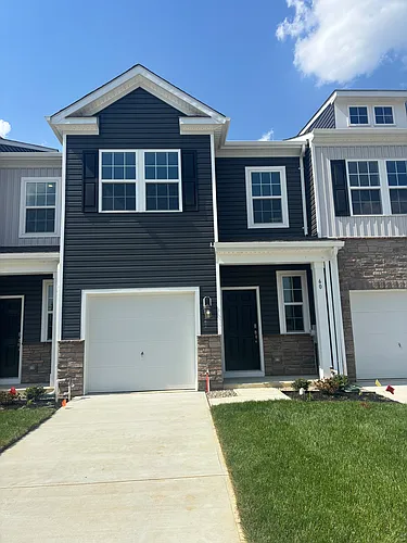 60 Robert Dr Photo 1