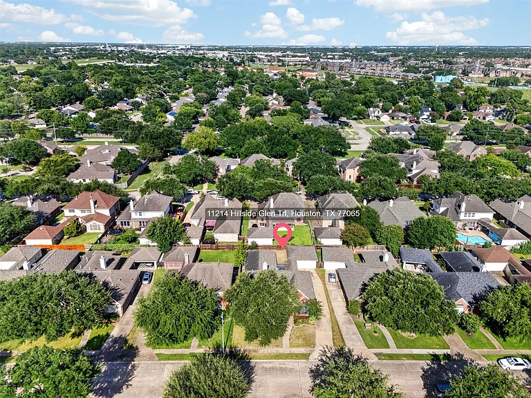 11214 Hillside Glen Trl — Photo 42