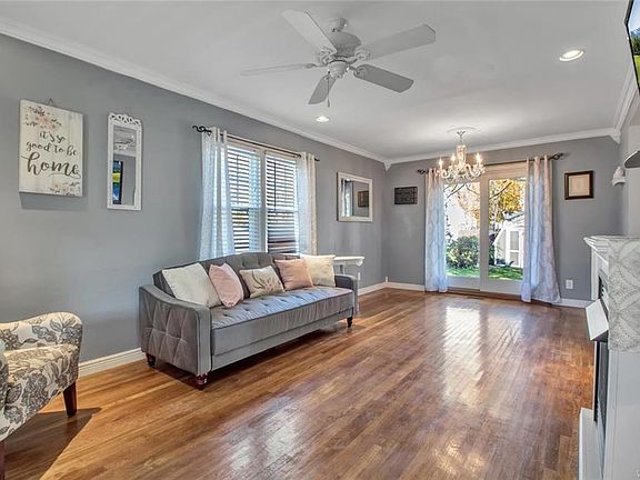 5th image of 227 62nd St