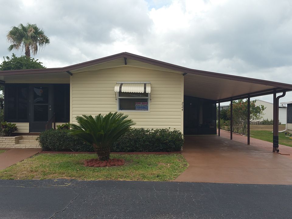 1st image of 224 Palm Dr
