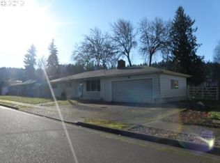 840 6th Ave, Sweet Home, OR 97386