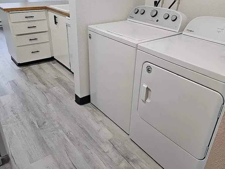 Oceanlake Estates Apartments — Photo 2