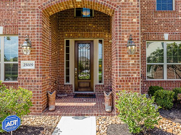 4th image of 25009 Hudson Knoll Dr