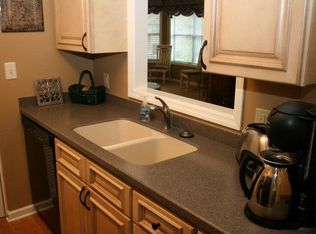 316 Harbour Oaks Dr, Saint Simons Island, GA 31522