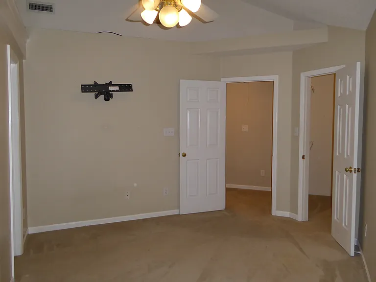 2333 Declaration Dr — Photo 13