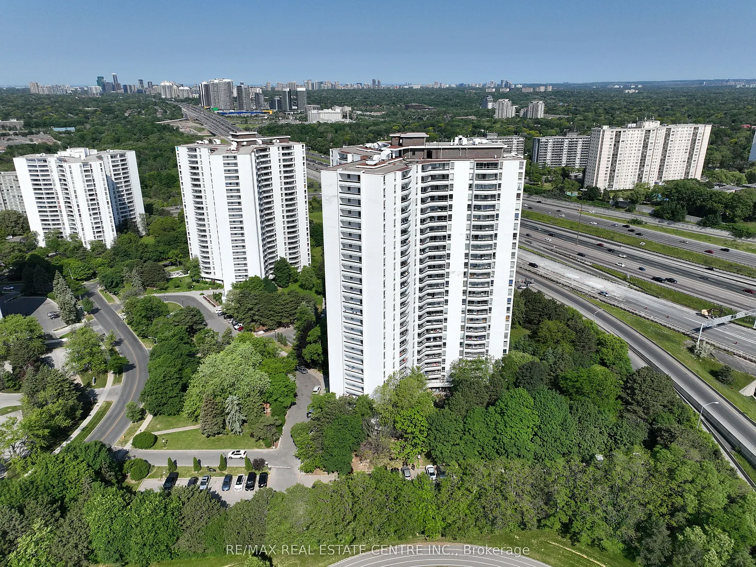 2 bed, $2,230 — Photo 1