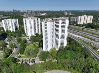 150 Graydon Hall Dr #1505, Toronto, ON M3A 3B3