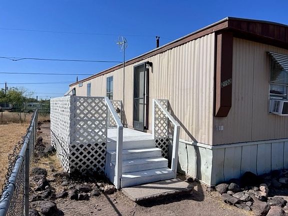 2nd image of 2102 Hermosa Dr