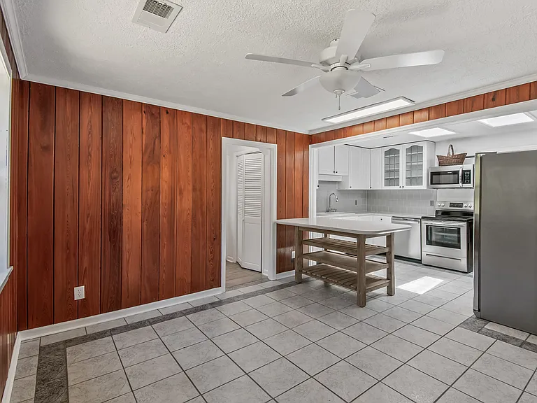 5070 Buck Lake Rd — Photo 20