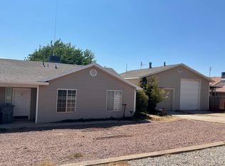 25 W Center St, Ivins, UT 84738