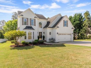 108 Carsons Pond Dr, Simpsonville, SC 29681