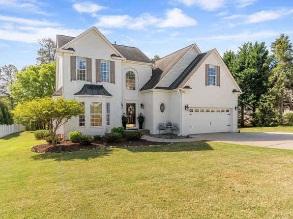 108 Carsons Pond Dr, Simpsonville, SC 29681