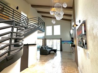 2431 S Victoria Ave, Oxnard, CA 93035