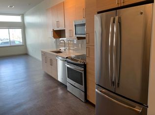 2710 Arapahoe St, Denver, CO 80205