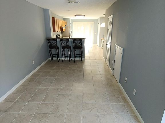 4th image of 3484 1st Ave