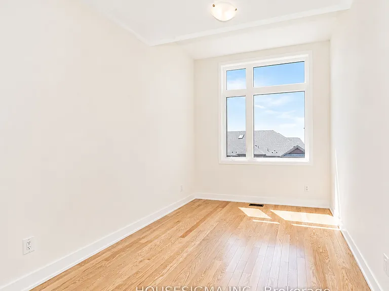 66 Robert Eaton Ave — Photo 29