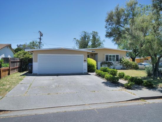 725 San Marco St, Fairfield, CA 94533