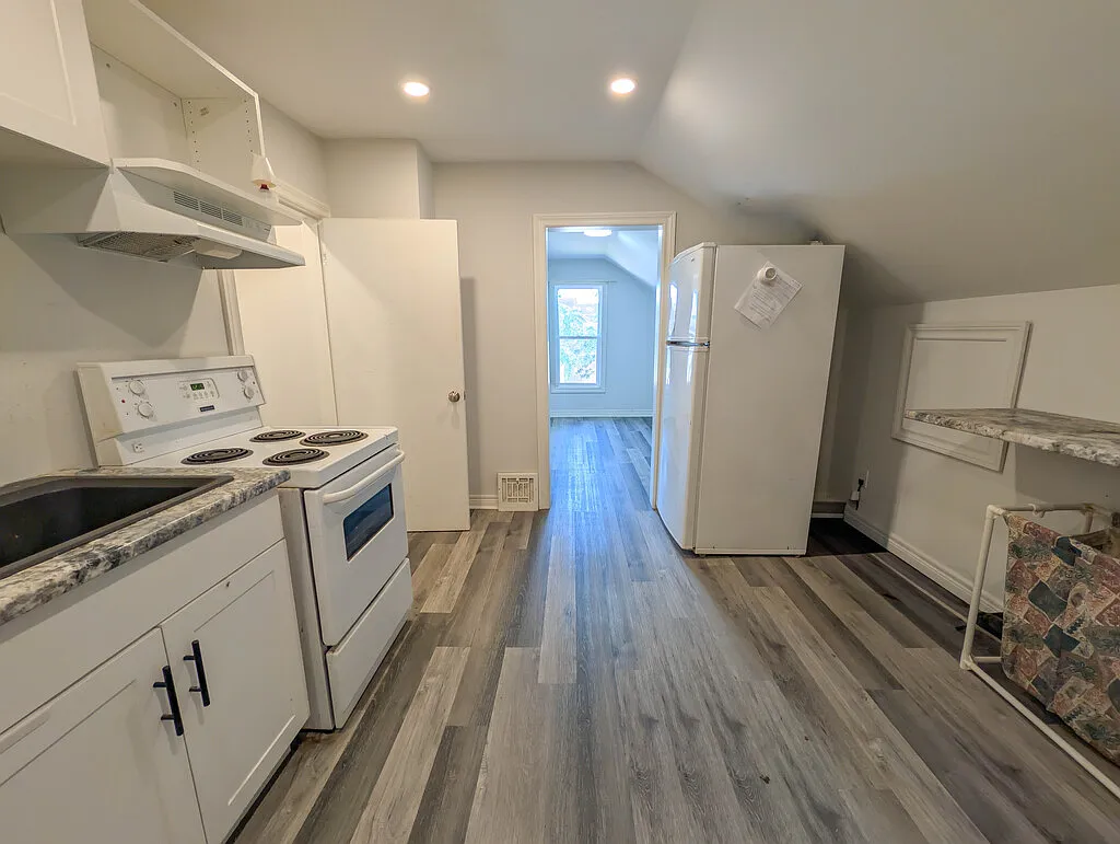 191 Burgar Street - 4 — Photo 2