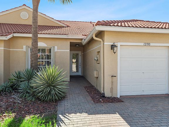 2nd image of 12100 Serafino Street