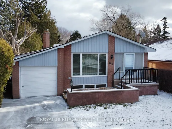 65 Bennett Rd, Toronto, ON M1E 3Y2