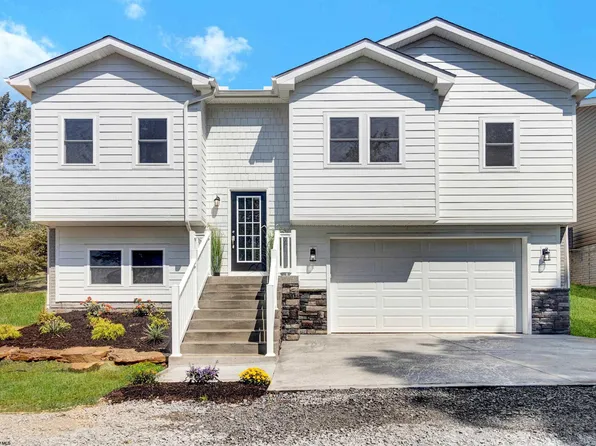 208 Josephine Dr, Morgantown, WV 26508