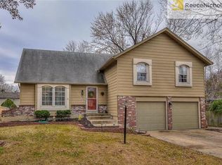 12901 W 99th Ter, Lenexa, KS 66215