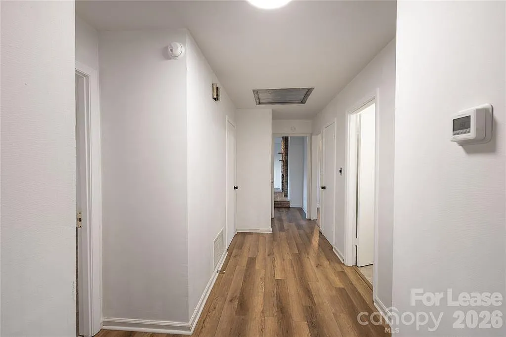 44261 Old U.S. 52 - 1 — Photo 4