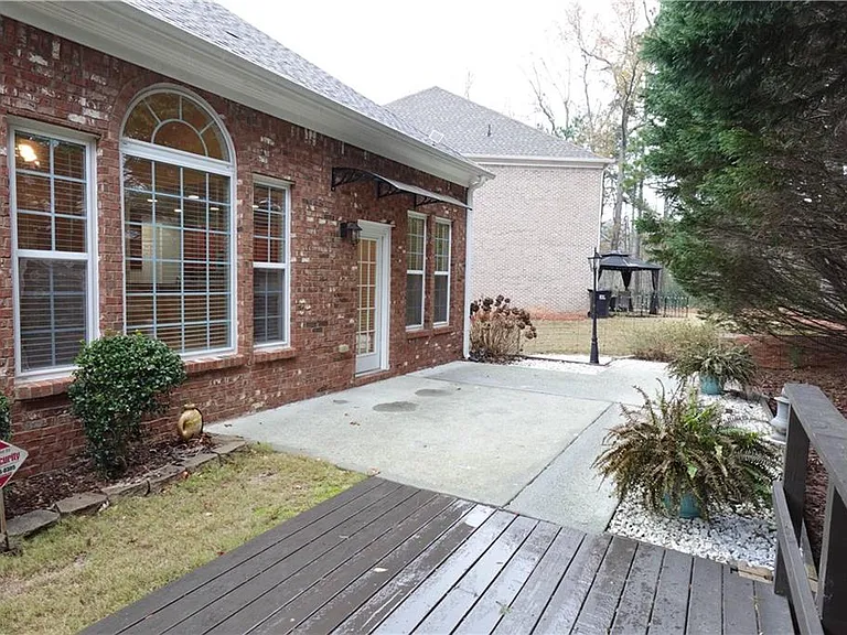 3462 Blanding Ct — Photo 28