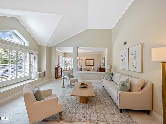 4th image of 838 Spring Canyon Pl