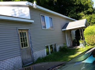 2890 Hilts Rd, Gladwin, MI 48624