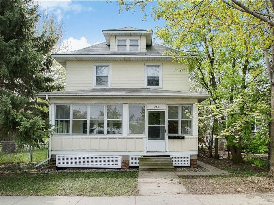 1st image of 988 Randolph Ave