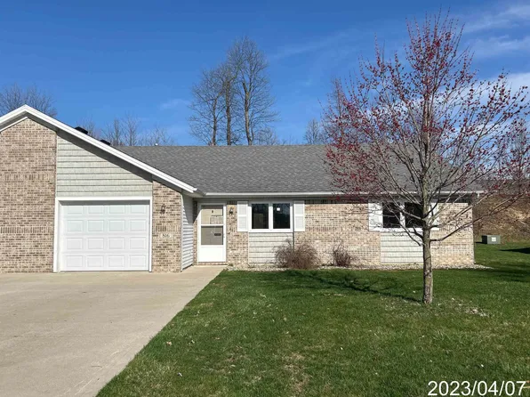 816 Katarina Ct, Kendallville, IN 46755