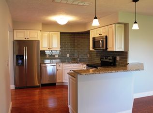 256 Heather Ct #256, Mayfield Heights, OH 44124