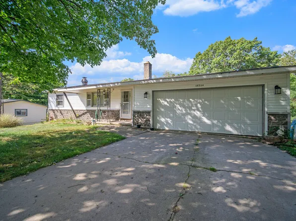 15724 Waterloo Rd, Grass Lake, MI 49240