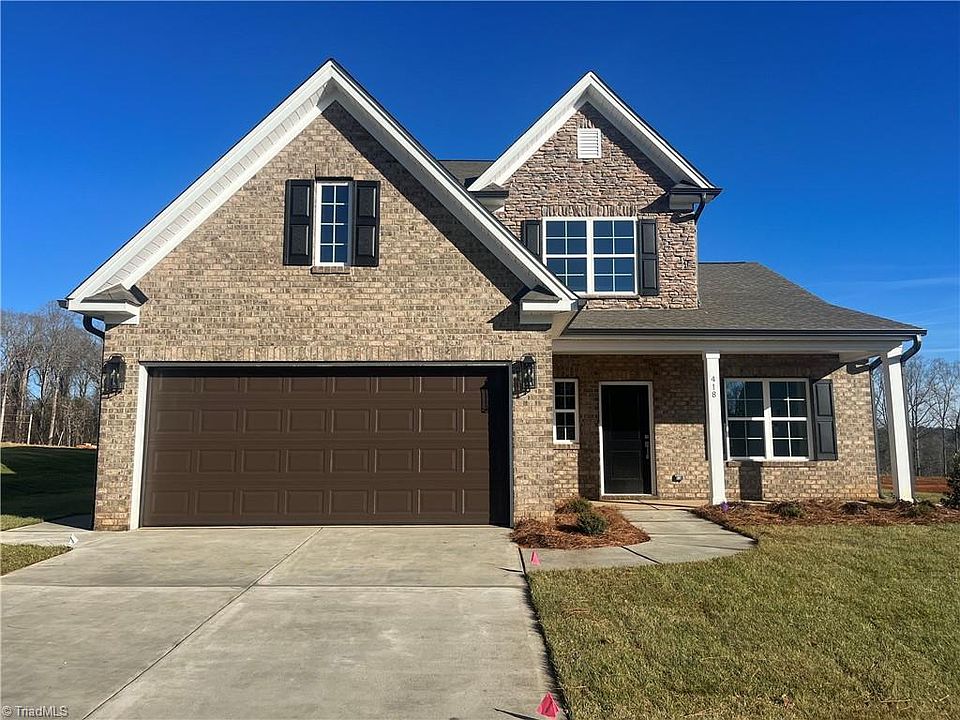 1st image of 418 Brooke Hill Dr