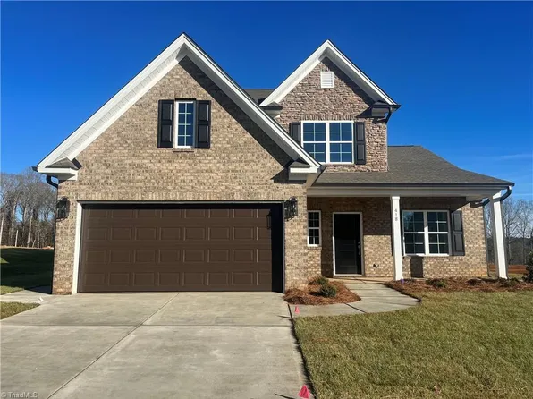 418 Brooke Hill Dr, Lewisville, NC 27023