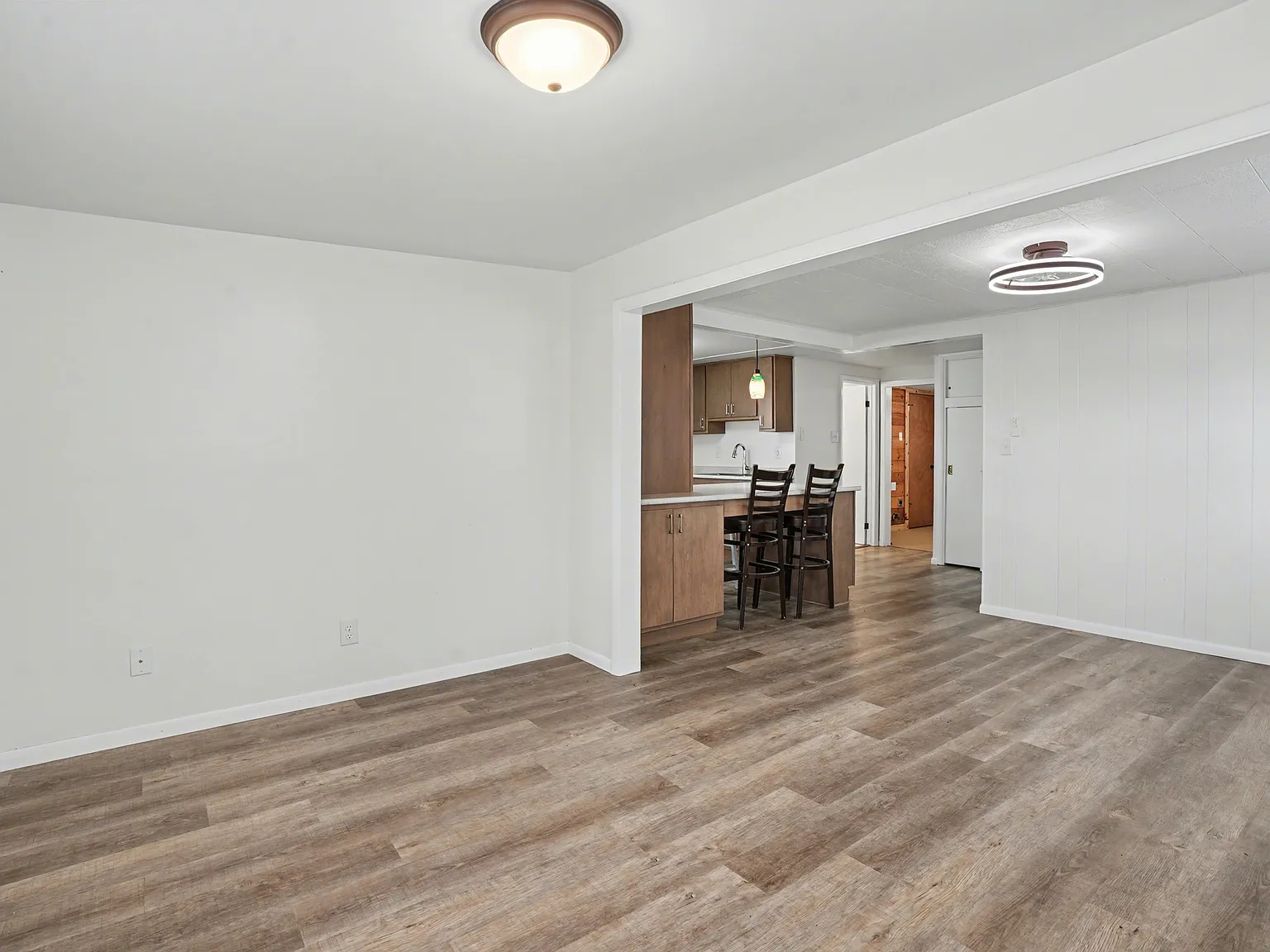 6520 South 070 East - 1 — Photo 2
