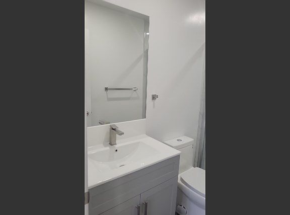 2nd image of 304 Albert St W #203