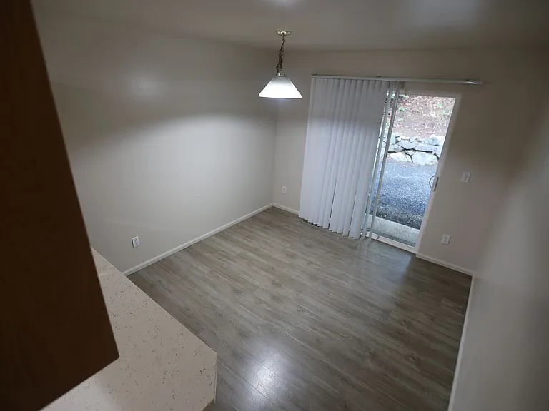 6910 E Crestwood Ct — Photo 17
