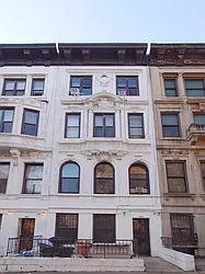 294 Convent Avenue in Hamilton Heights