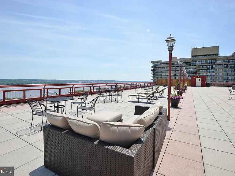 801 N Pitt St #1203 — Photo 34