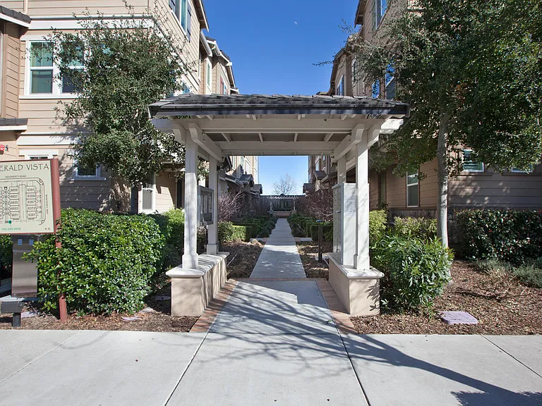 6653 S Mariposa Ln — Photo 21