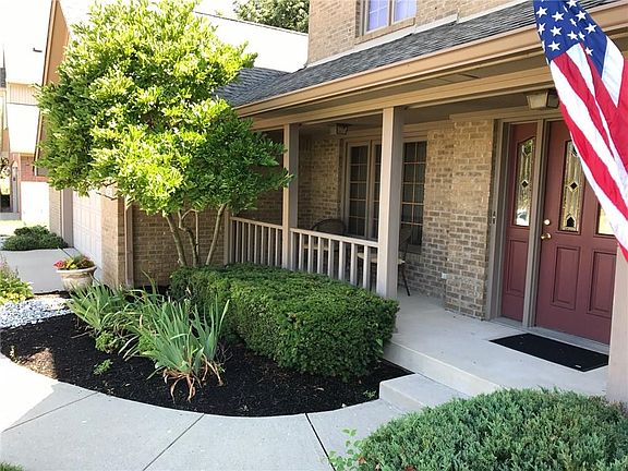 2nd image of 6549 Moss Creek Pl