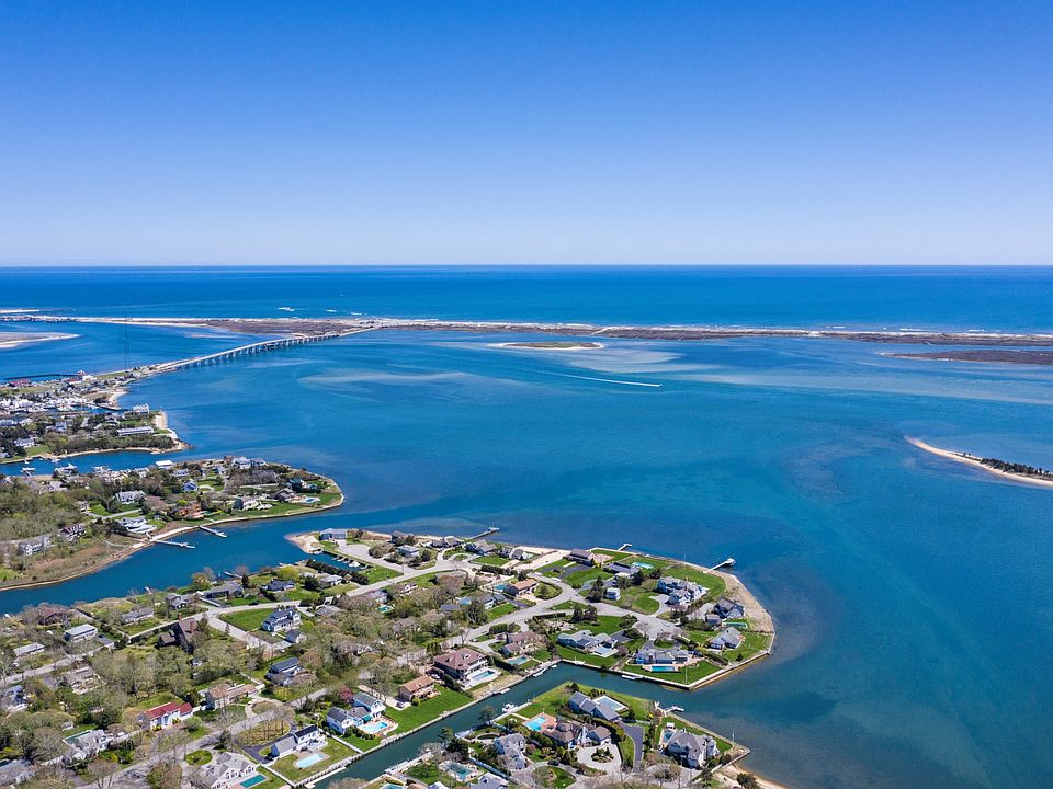 1st image of 45 Nautilus Dr