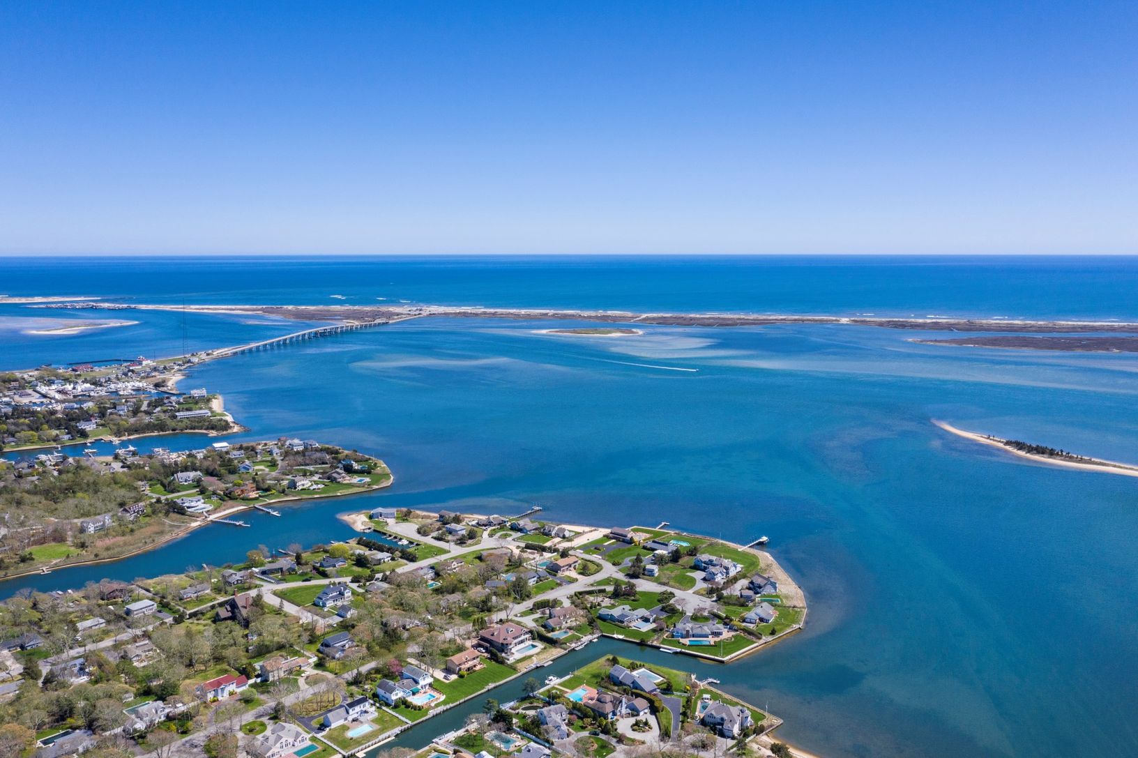  Hampton Bays waterfront rental